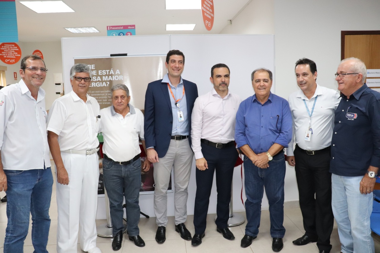 Enel inaugurou nova loja de atendimento em Morrinhos - Prefeitura